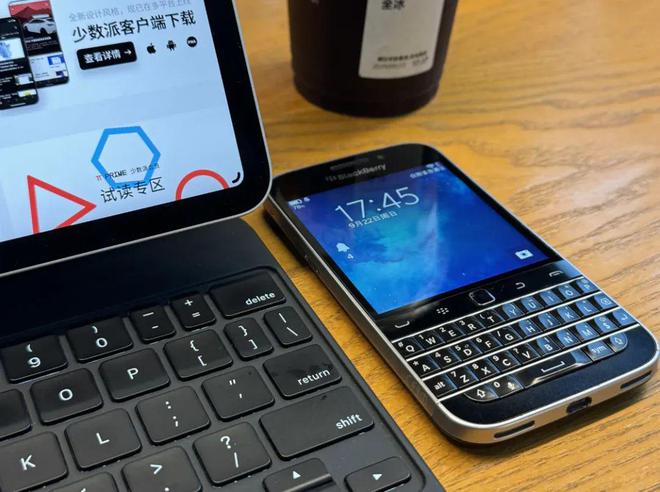 assic:这款 10 年前的手机用起来怎么样PP电子游戏在 2024 年初上手黑莓 Cl(图8) assic:这款 10 年前的手机用起来怎么样PP电子游戏在 2024 年初上手黑莓 Cl(图8)